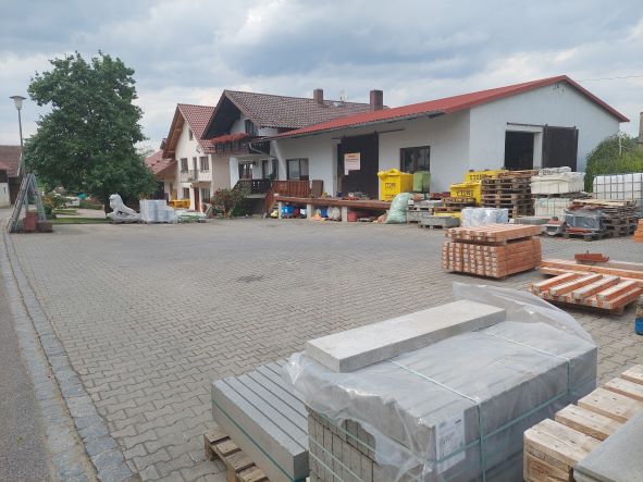 Unser Lagerhaus in Dörfling